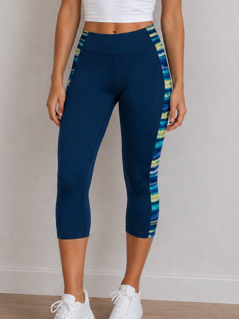 Crop Leggings Size Large